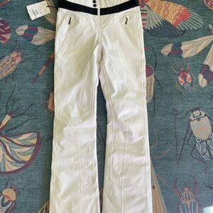 Women's White Fire + Ice Ski/snowboard pants size XS size 4